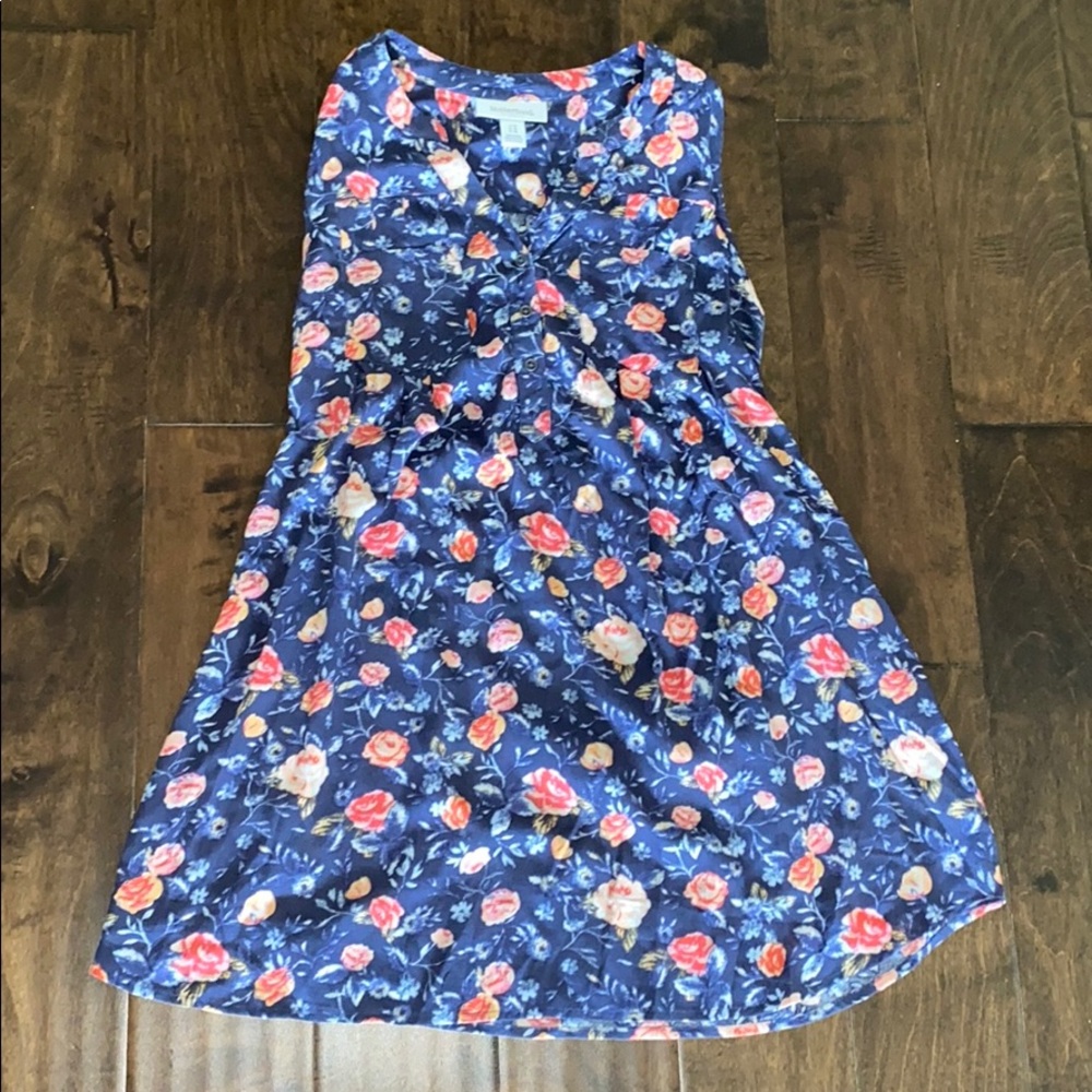 Motherhood maternity sleeveless floral top